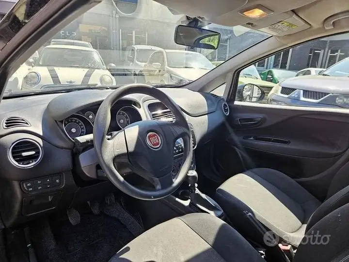 Fiat Punto 2016 photo 4