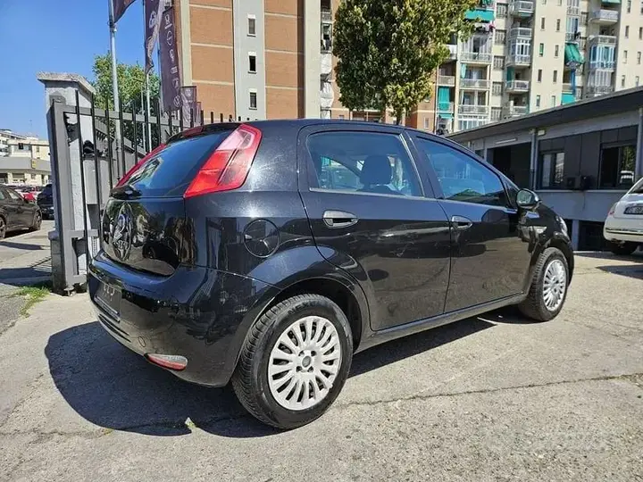Fiat Punto 2016 photo 3