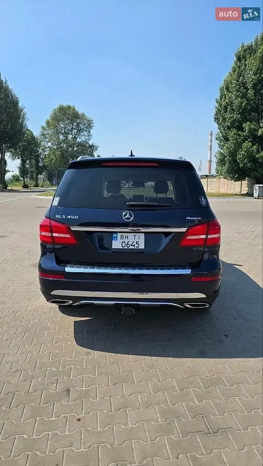 Mercedes-Benz Gls-Class 2017 photo 3