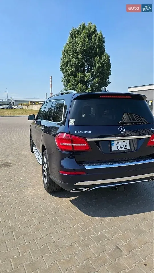 Mercedes-Benz Gls-Class 2017 photo 5