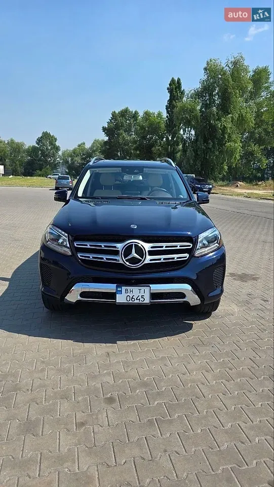 Mercedes-Benz Gls-Class 2017 photo 4