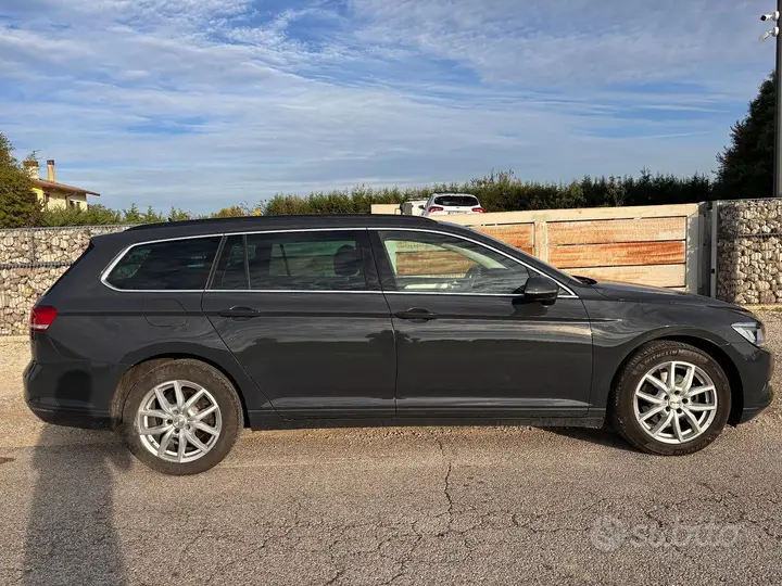 Volkswagen Passat 2017 photo 4