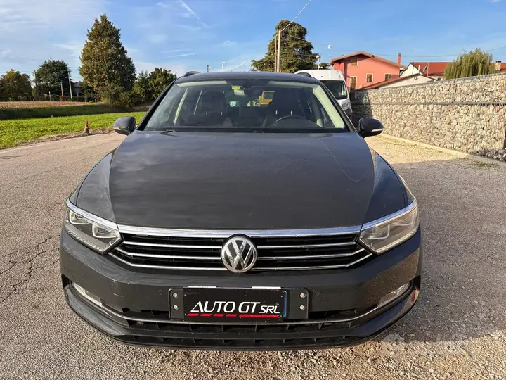 Volkswagen Passat 2017 photo 2