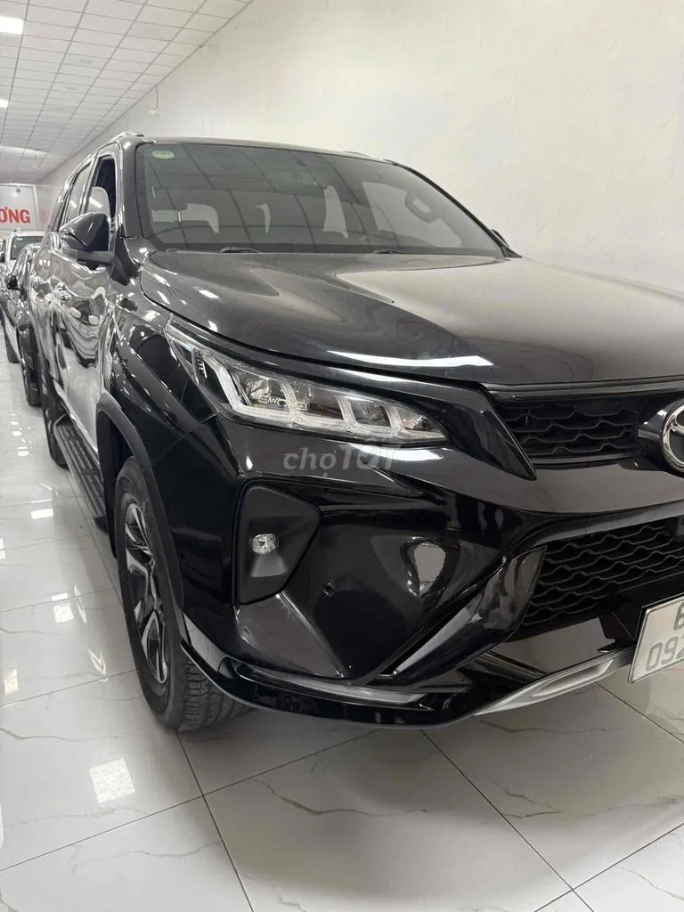 Toyota Fortuner 2021 photo 4