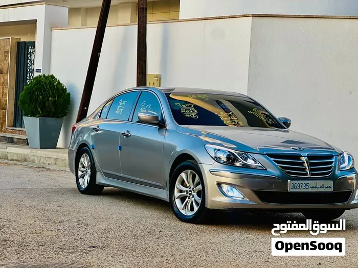 Genesis Sonata
