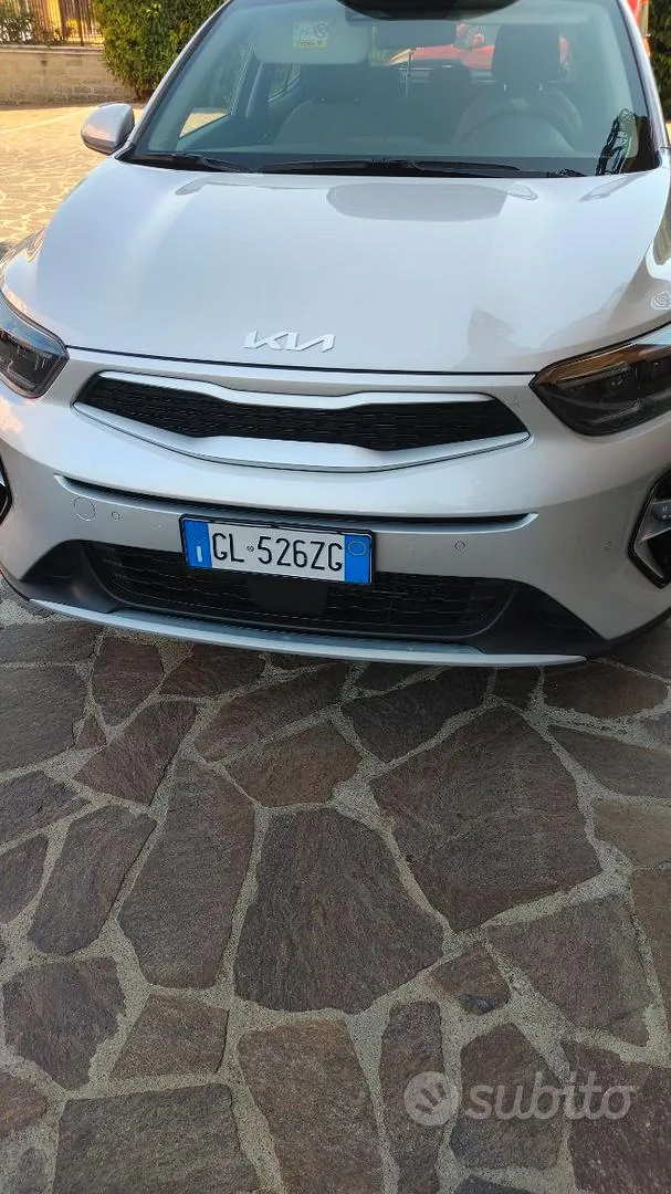 Kia Stonic 2022 photo 4