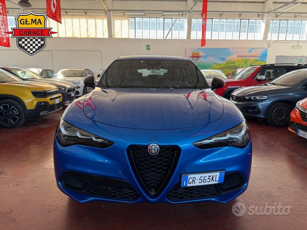 Alfa Romeo Stelvio 2023 photo 2
