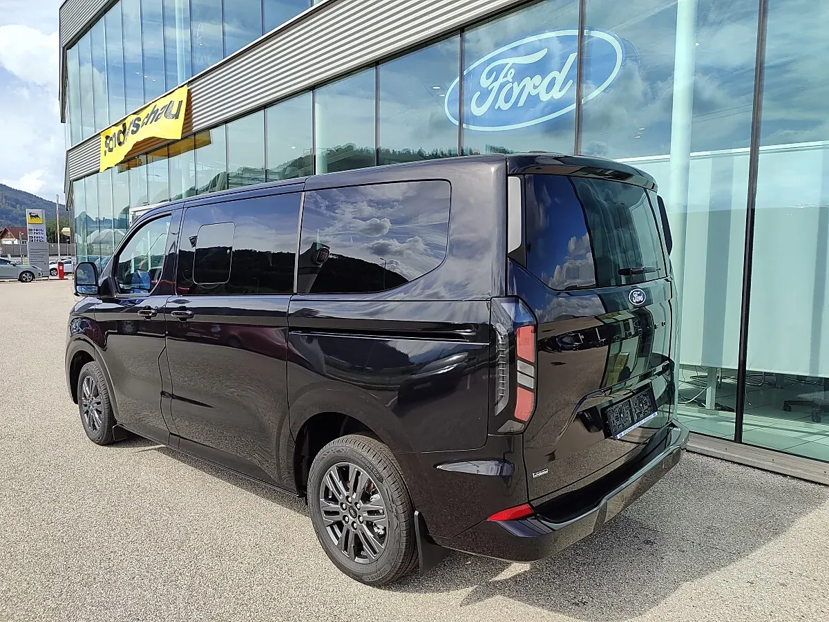Ford Tourneo photo 3