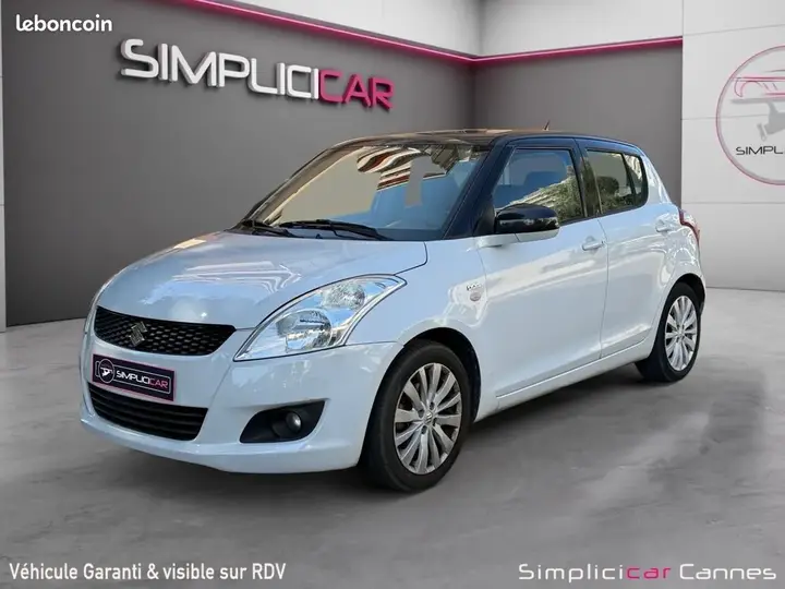 Suzuki Swift 2012 photo 3