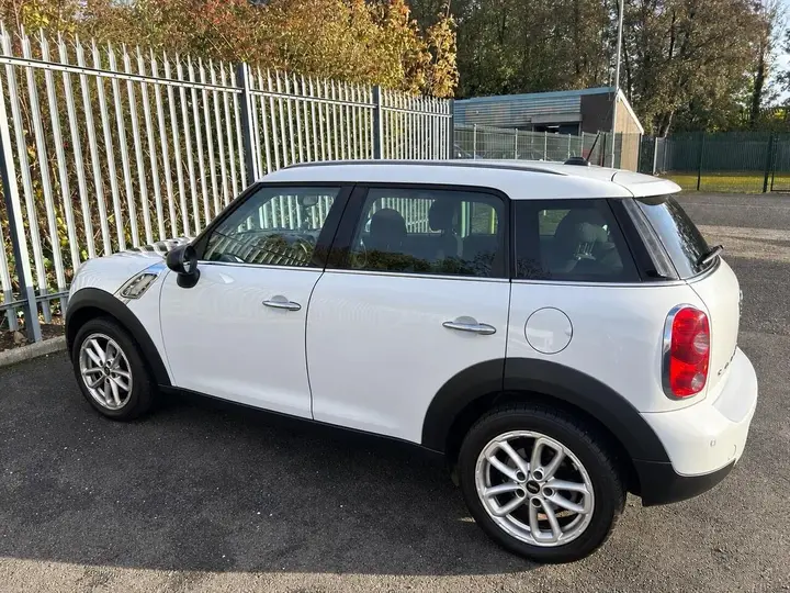 Mini Countryman 2014 photo 2