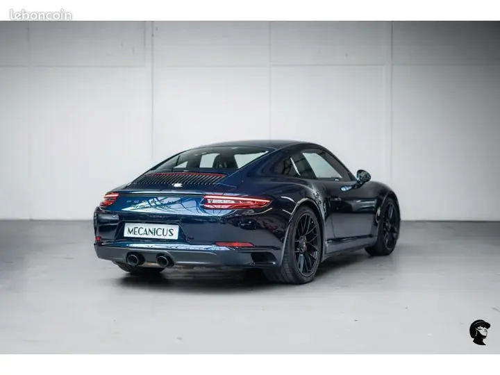 Porsche 911 2017 photo 2