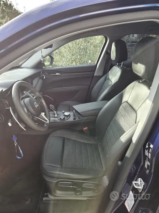 Alfa Romeo Stelvio 2019 photo 4