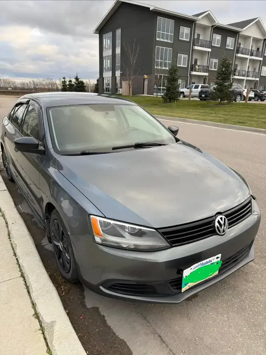 Volkswagen Jetta 2013 photo 2