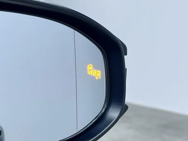 Toyota Prius 2023 photo 5