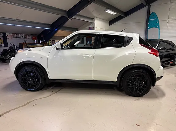 Nissan Juke 2011 photo 2
