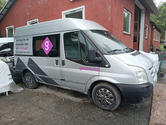 Ford Transit 300S Van