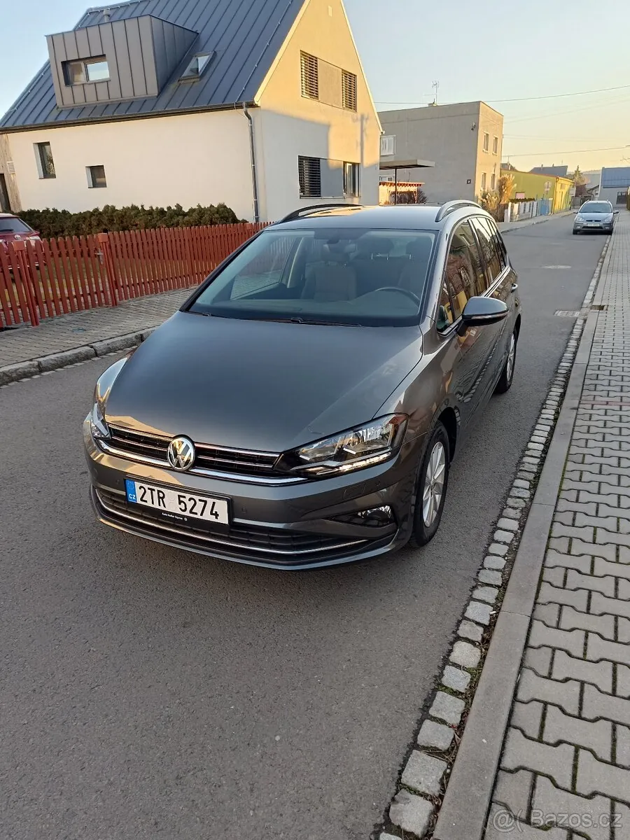 Volkswagen Golf Sportsvan 2020 photo 2