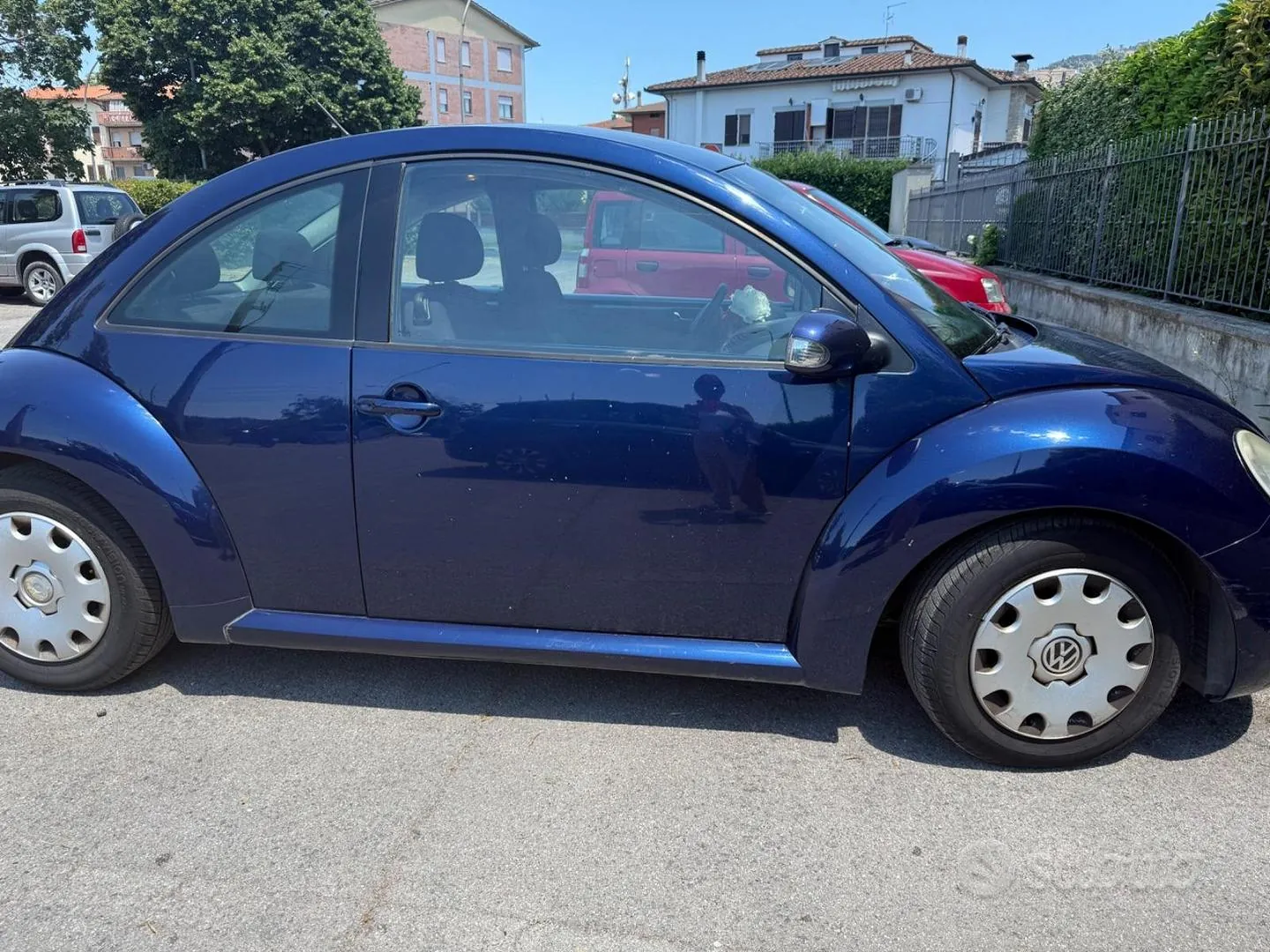 Volkswagen New Beetle 2007 photo 2