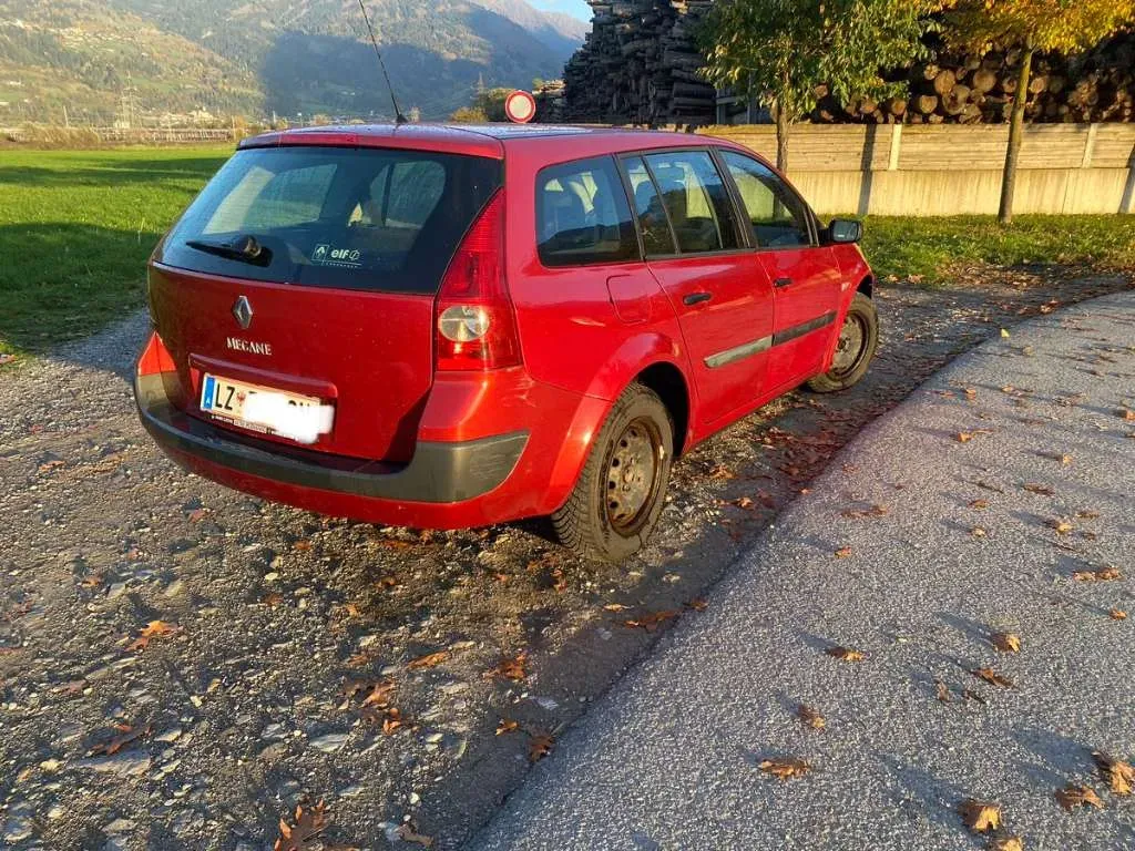 Renault Megane 2004 photo 2