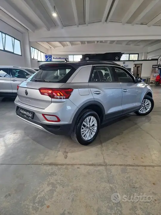 Volkswagen T-Roc 2022 photo 4