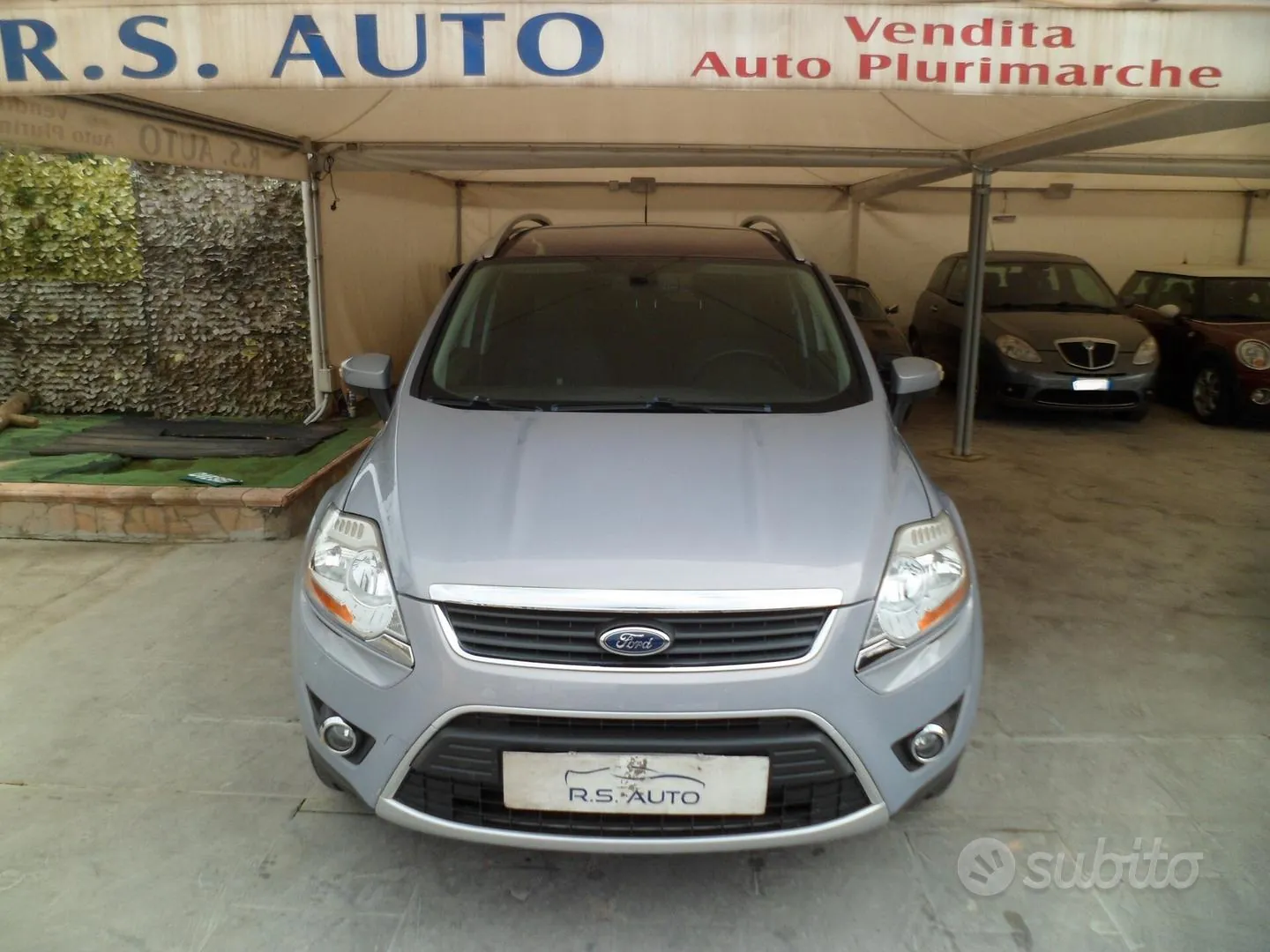 Ford Kuga 2010 photo 2