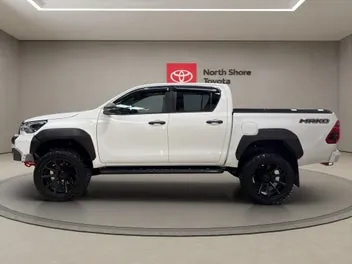 Toyota Hilux 2022 photo 5