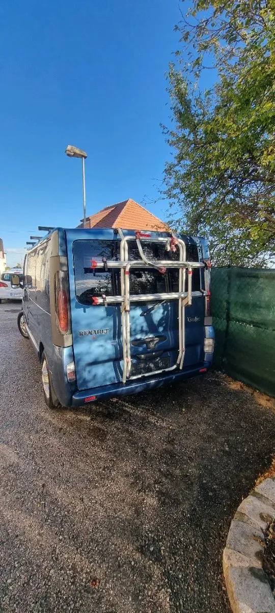 Renault Trafic 2005 photo 3