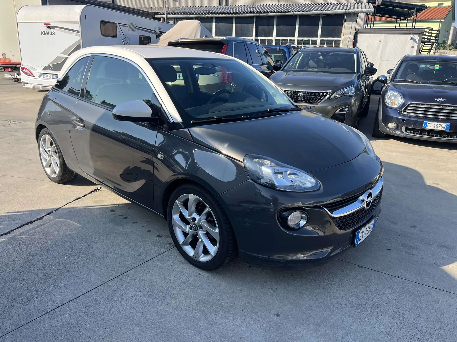 Opel Adam