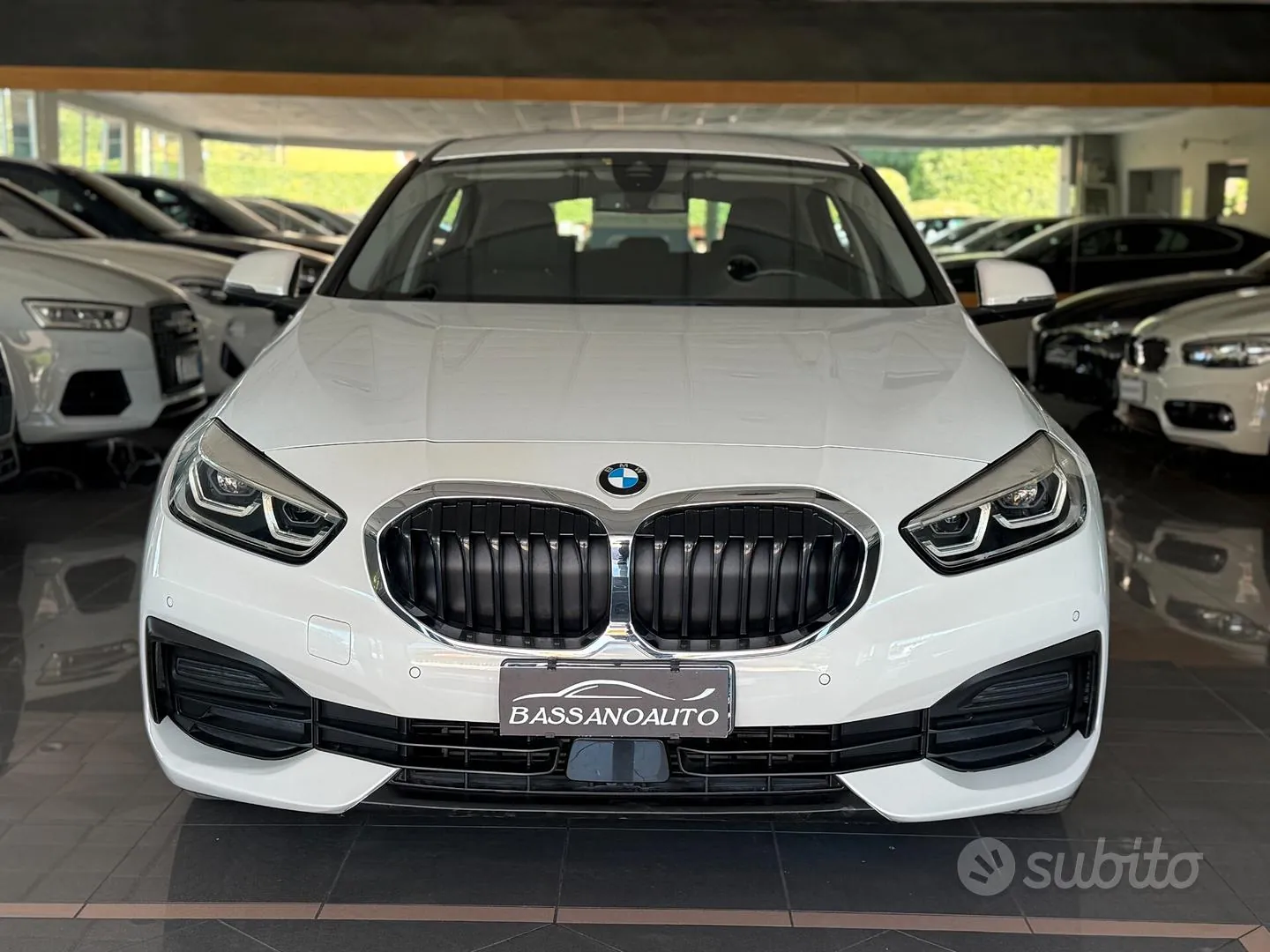BMW 120D 2023 photo 2