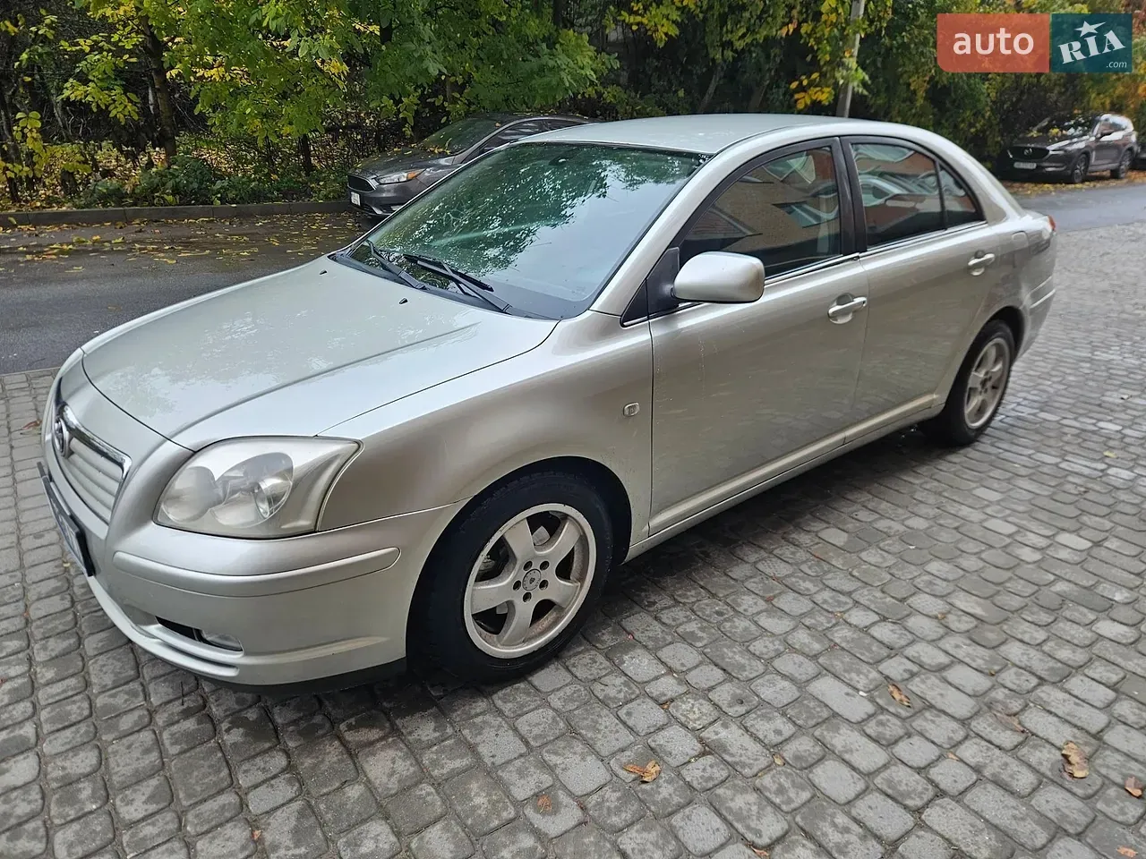 Toyota Avensis 2004 photo 4