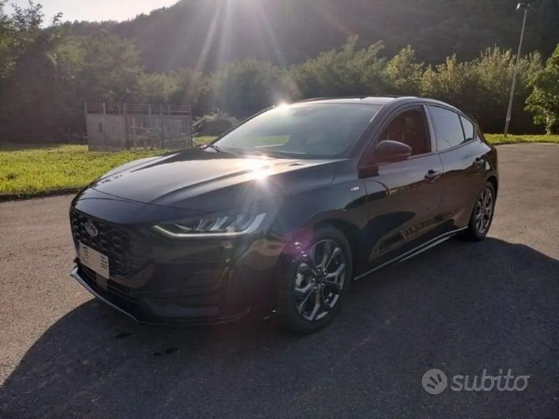 Ford Focus 2025 photo 3