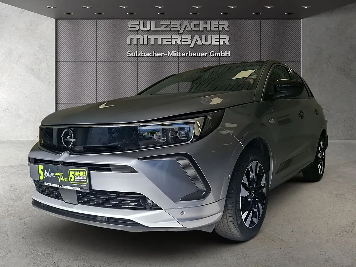 Opel Grandland X 2022 photo 2