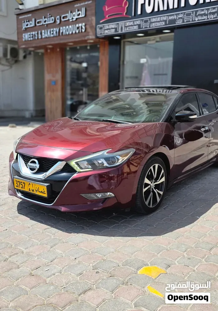 Nissan Maxima