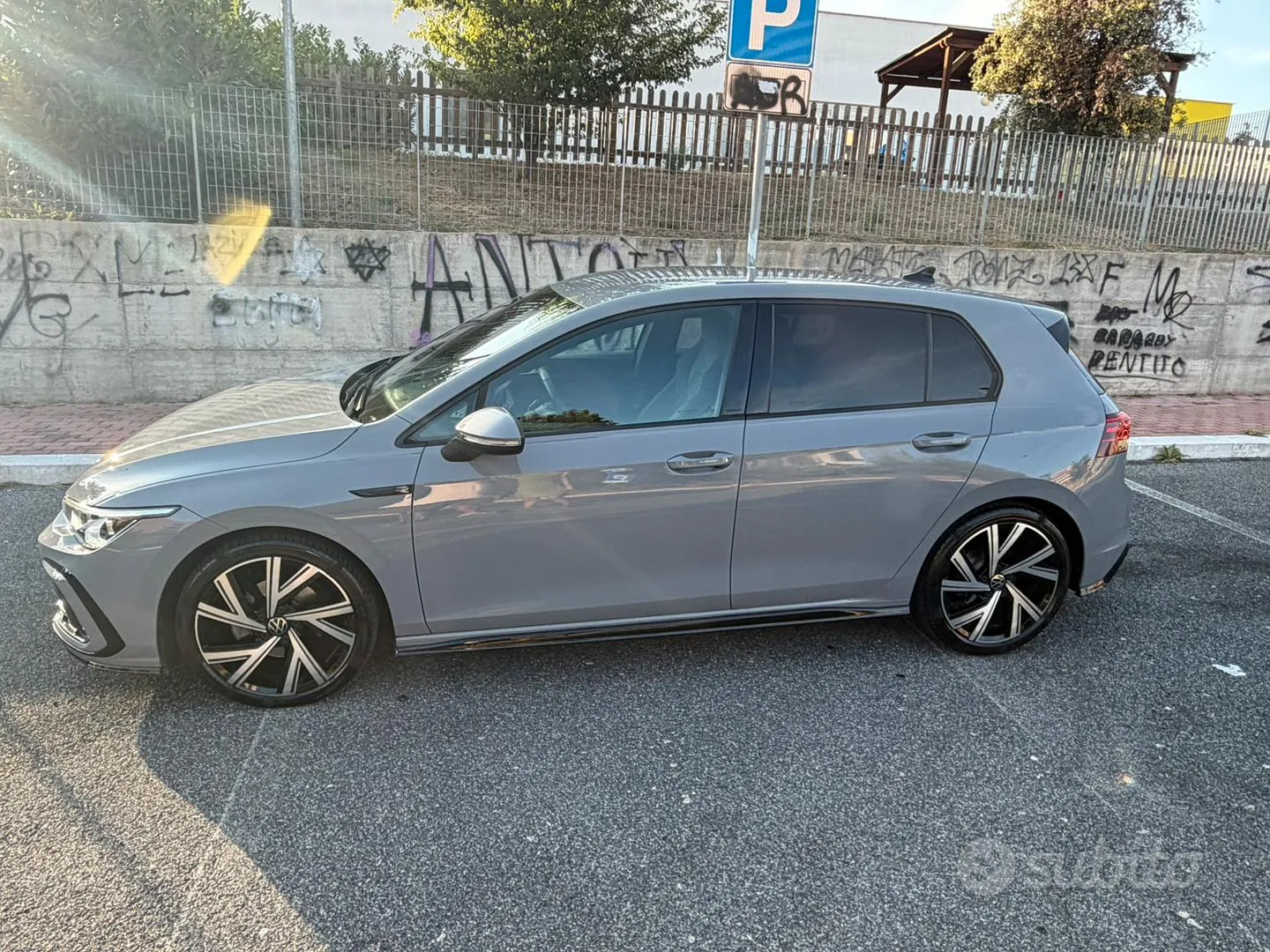 Volkswagen Golf 8 2020 photo 3