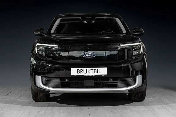Ford Explorer 2026 photo 3