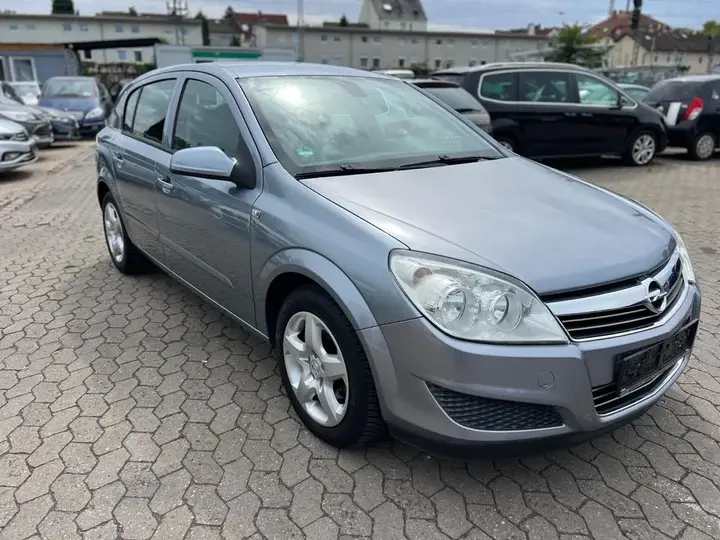 Opel Astra H