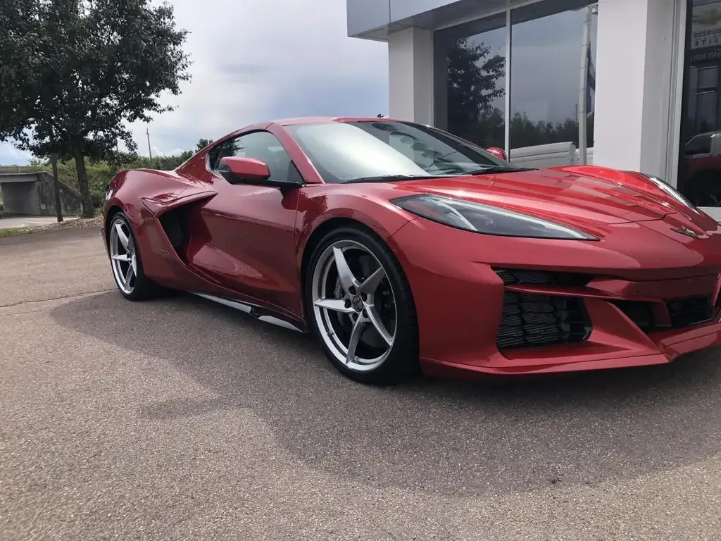 Chevrolet Corvette 2025 photo 3