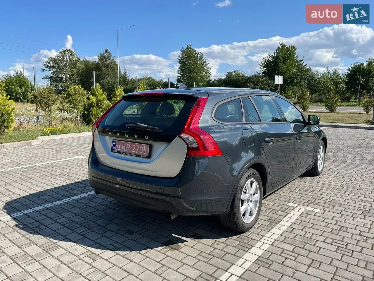 Volvo V60 2013 photo 5