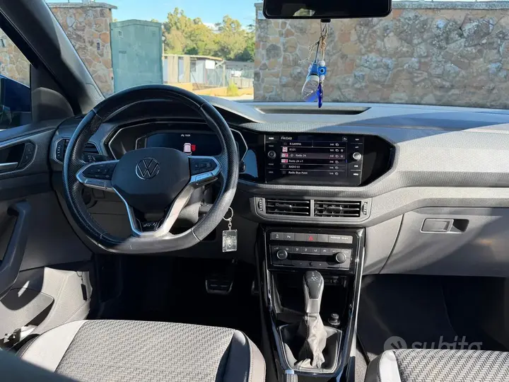 Volkswagen T-Cross 2021 photo 4