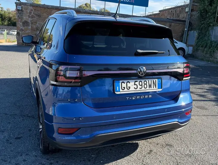 Volkswagen T-Cross 2021 photo 2
