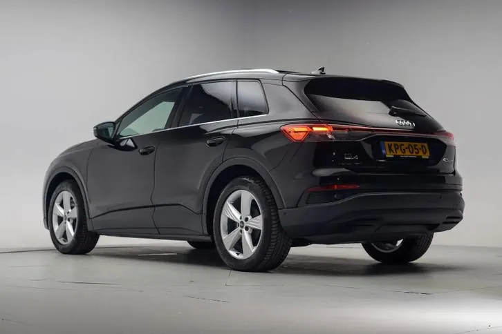 Audi Q4 E-Tron 2023 photo 3