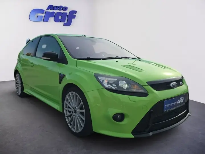 Ford Focus 2010 photo 2