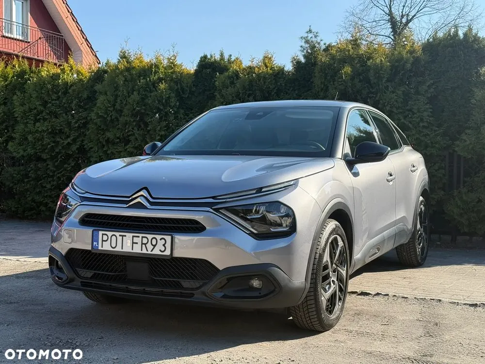 Citroen C4 2023 photo 2