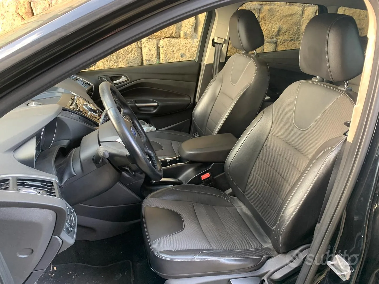 Ford Kuga 2015 photo 5