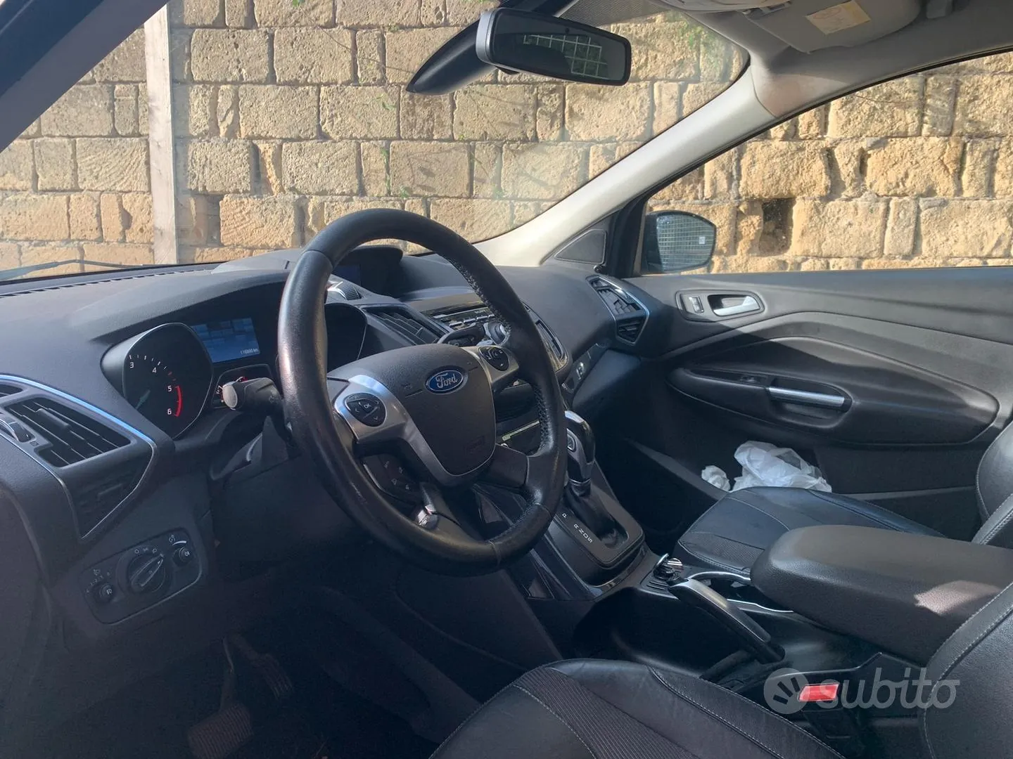 Ford Kuga 2015 photo 4