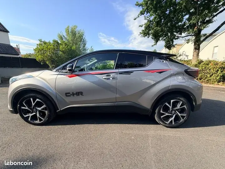 Toyota C-Hr 2017 photo 5