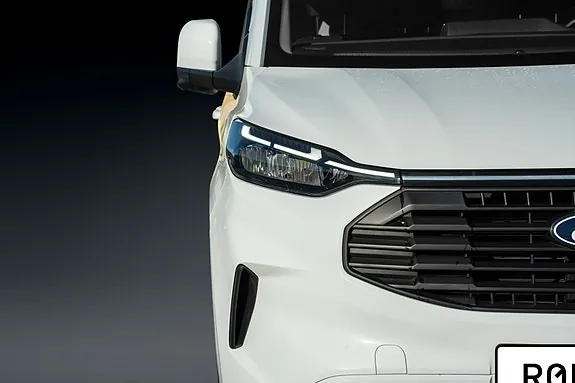 Ford Transit Custom 2025 photo 2