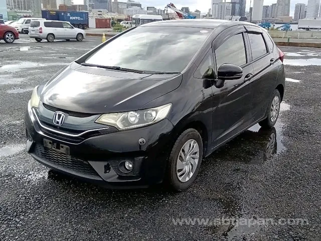 Honda Fit 2015 photo 2