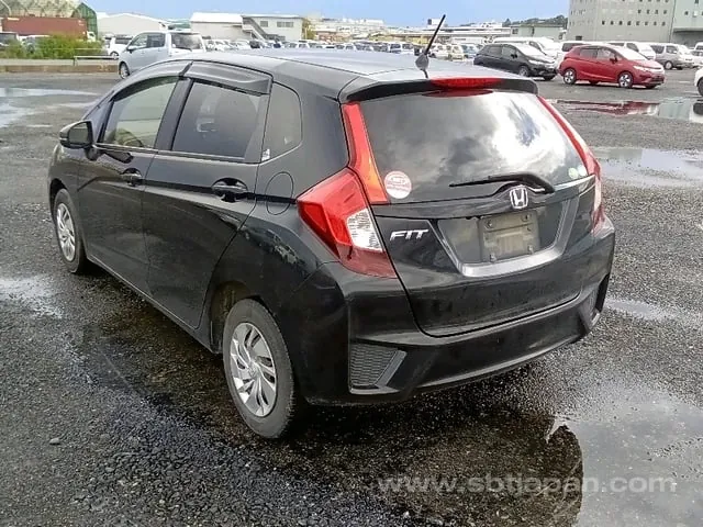 Honda Fit 2015 photo 3