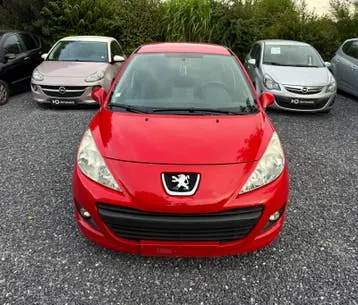 Peugeot 207 2013 photo 2